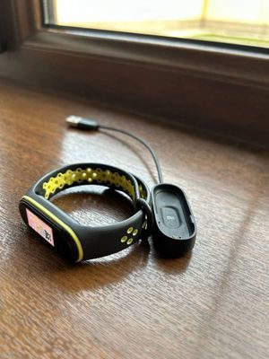 Фитнес браслет Mi Band 4