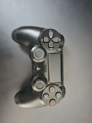 Джойстик ps4 в идеальном состоянии