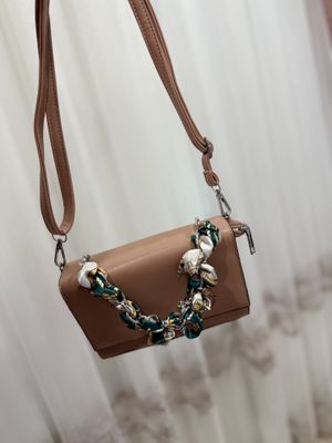 Ayollar sumkasi