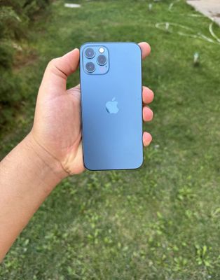 Iphone 12 Pro 128gb Xolat Yaxsh yomks 74 Ekrani Radnoy hama joy ishlid