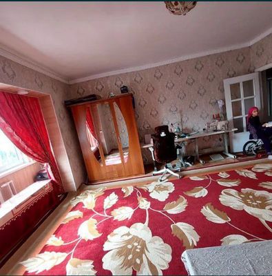 Продаётся квартира в центре на Себзаре, можно в Ипотеку ..