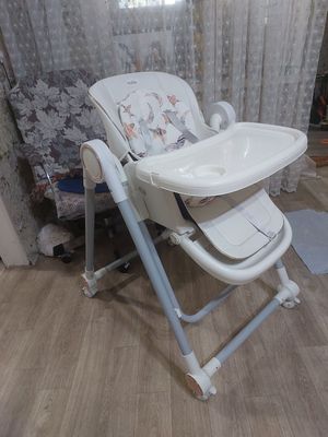 Детский стул для кормления
