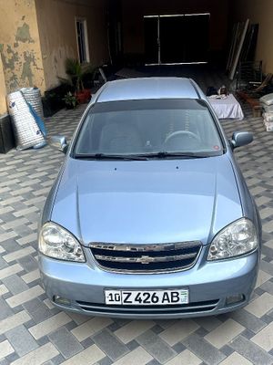 Lacetti 1.8 Sedan