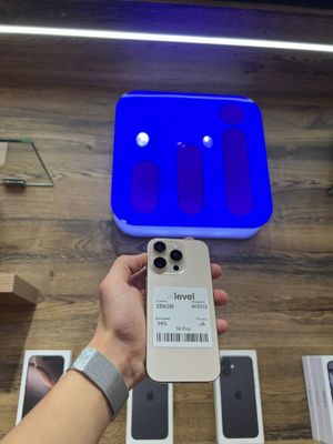iPhone 16 Pro 256GB Desert