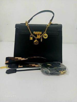 Hermes soʻmka sotiladi 125mingga