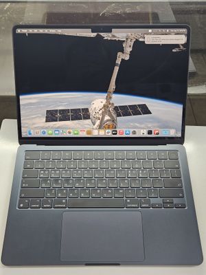 Macbook air m2 midnight