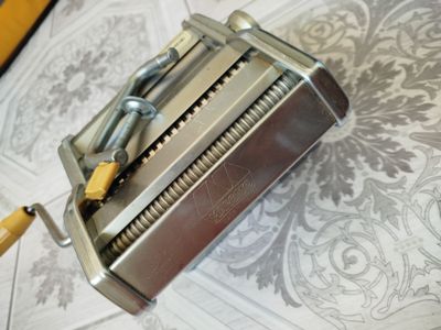 Лапшерезка, или лагманарезка итальянская