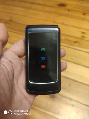 Novey Z-1(CDMA+GSM)