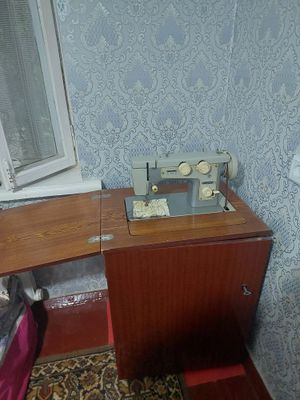 Швейная машинка Подольск 2м