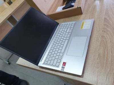 Asus vivobook s15