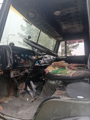 Kamaz sotiladi ishlab turgan moshina