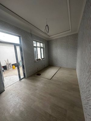 Котедж 3 комнаты .0.8соток.