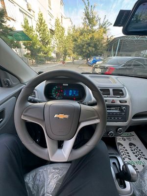 Chevrolet Cobalt sotiladi