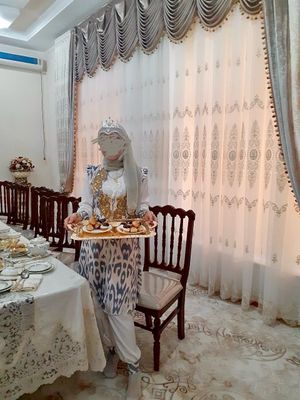 Yaşin pardalarda tikilgan parda+eshik parda