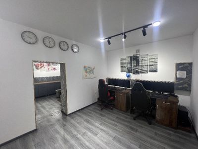 Office arendaga beriladi.