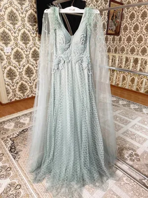 Срочно продаётся вечернее платье