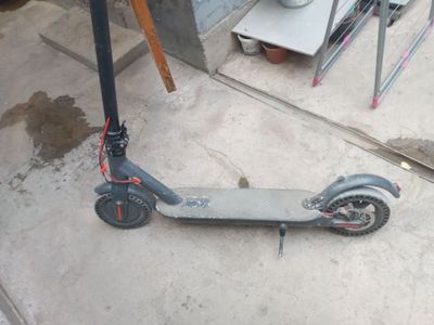 Самокат электрический продам