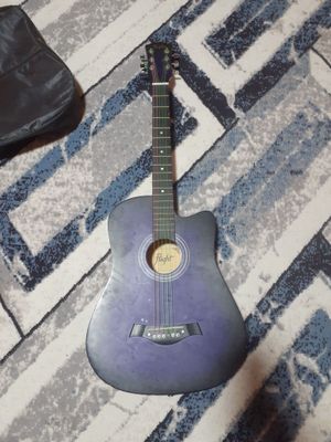 gitara kattalar uchun