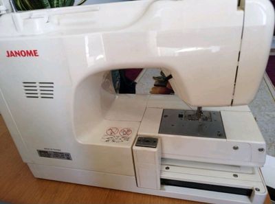 Janome вышивальная машина
