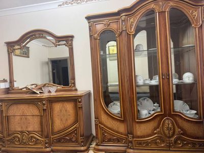 Продаеться комплект, Китай 2011