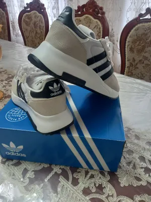 ADIDAS ORGINAL YANGI