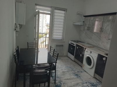 Buyuk ipak yoʻli metrosiha yaqin joyda ijaraga kvartira bor