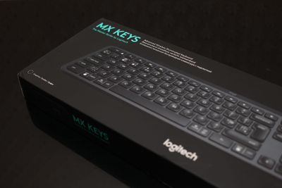 Logitech MX KEYS