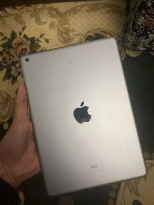 iPad 6. Срочна сотилади