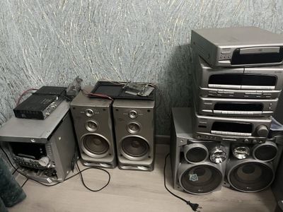 Muzikalni sentr 2 ta kamplekt