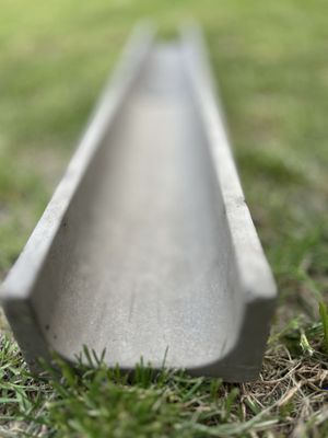 Lotok beton sfatliy