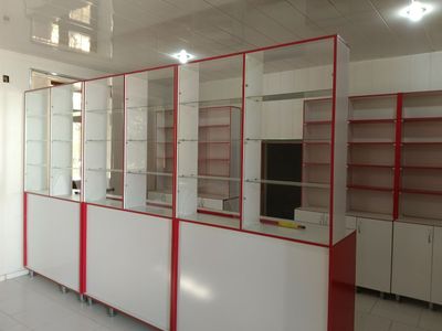 Продаётся Готовый мебел на аптека сделана для себя