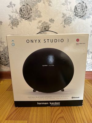 Беспроводная колонка Harman Kardon Onyx studio 3