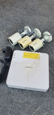 Kamera sotiladi hikvision 4 kanalni