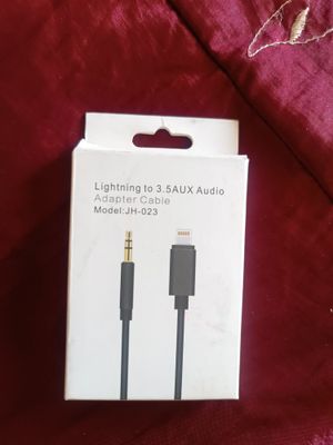 Lightning to aux adapter cable