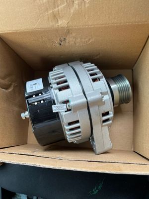 Generator (Dinam) sotiladi