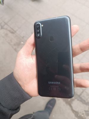 Samsung A11 sotiladi