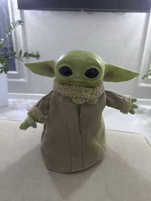 Продается,оригинал Йода игрушка,с пультом.
