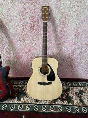 Yamaha F310 новы