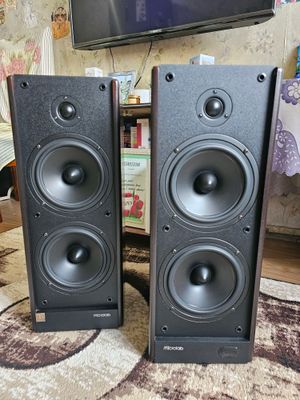 Microlab solo s7