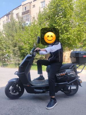 Электро Скутер в отличном состоянии