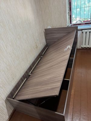 Продается кровать в отличном состоянии