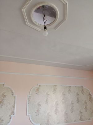 Сдам квартиру в 7м микрорайоне..около Аль Джасур 1й этаж .
