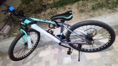 Velosipet yengi 1 km yam yurmagan