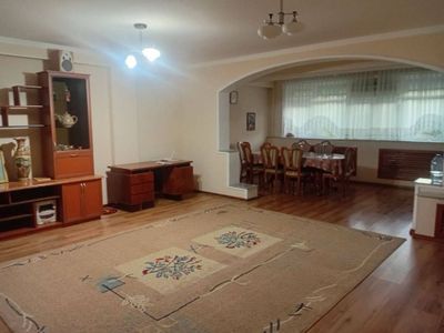 Ищем Сожителя. Метро Космонавты.