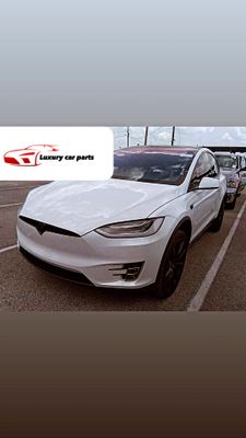 Все автозапчасти от автомобиля Tesla