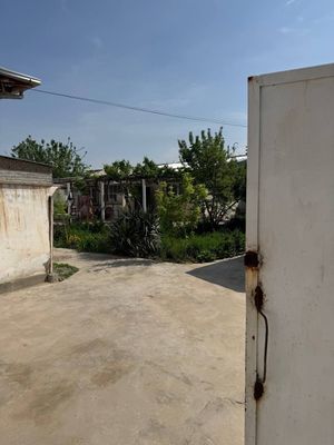 Ховли сотилади 4хонали