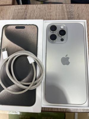 Iphone 15 pro max 256 natural titanium