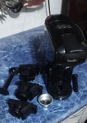 Кофеварка 3 в 1 Sonifer SF-3551 в комплекте