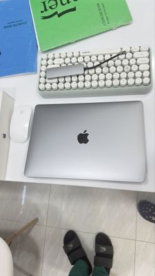 Macbook 13pro M1