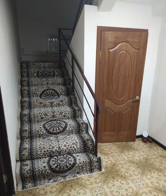 Срочно сдам коттедж Фуд Сити 2х этажный 4 ком Янни гулзор махалля